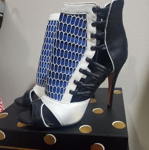 Gladiator heeled sandals